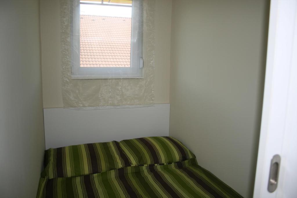 Doris Apartments Шиофок Номер фото