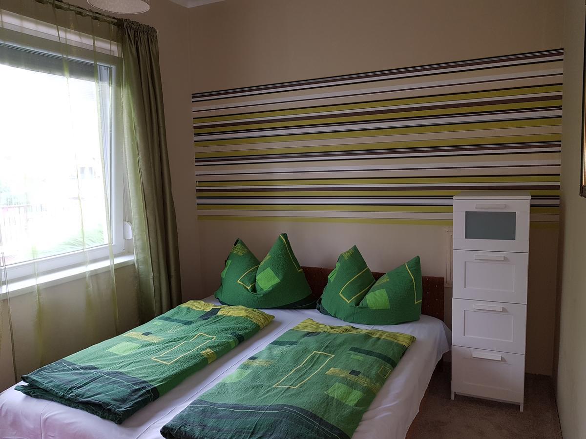Doris Apartments Шиофок Экстерьер фото
