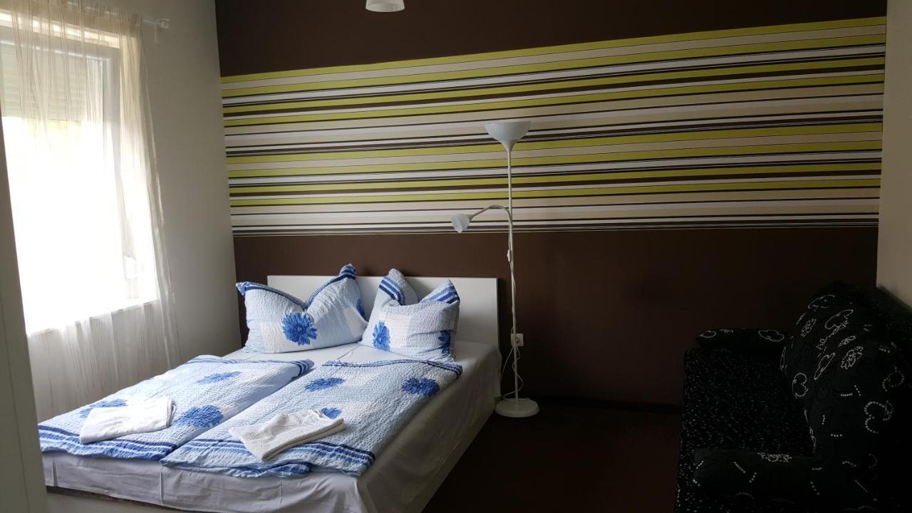 Doris Apartments Шиофок Экстерьер фото