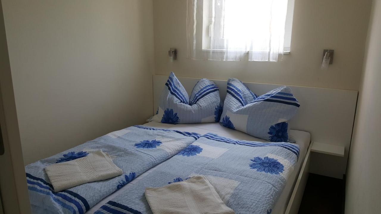 Doris Apartments Шиофок Экстерьер фото